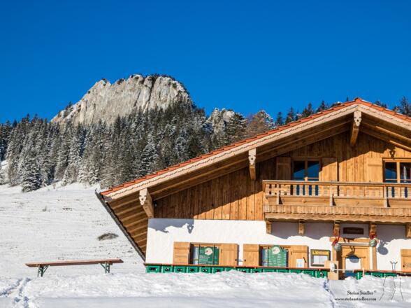 Die Wasserwand über der Dandlhütte.