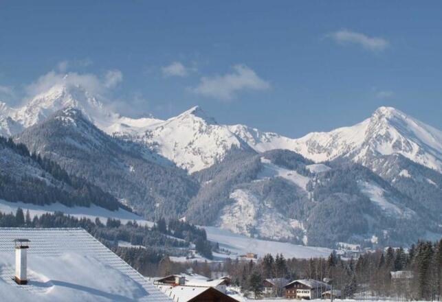 Haus Talblick - Ferienwohnungen + Gästezimmer