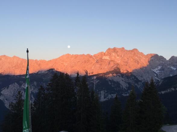 Sonnenunterhang am Kreuzeckhaus