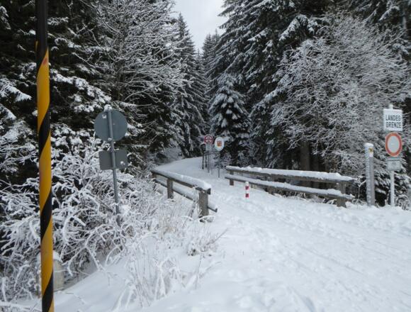 Grenzübergang Bucina (Teufelshänge)