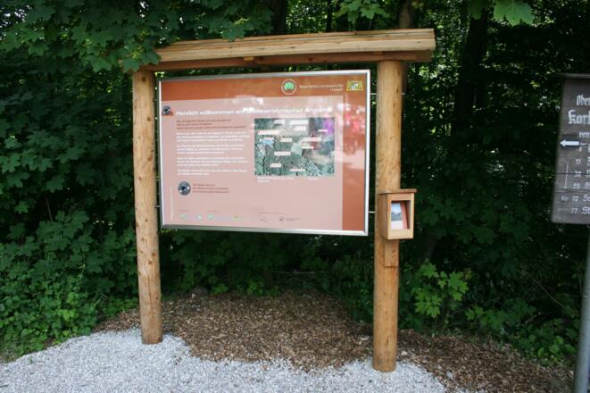 Starttafel des Bodenerlebnispfades Amberg