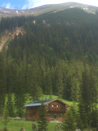 Krinner-Kofler-Hütte mit Soiernspitze