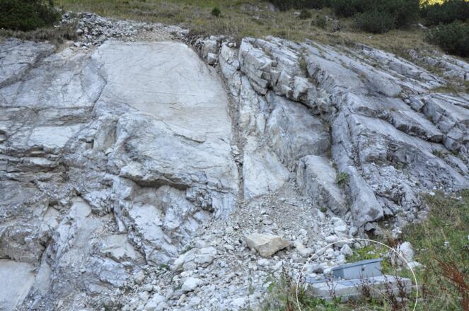 Felssturz mit Schaden