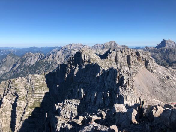 Blick über den Saalfelder Höhenweg in Richtung Watzmann