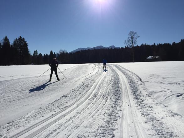 Rückweg, Anstieg am Westufer