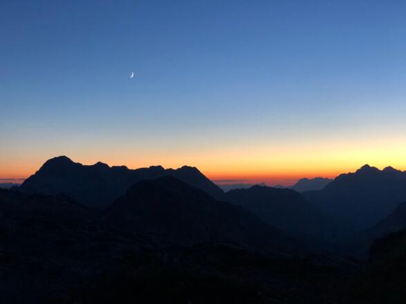 Abendstimmung mit Blick Richtung Loferer und Leoganger Steinberge