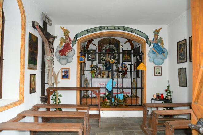 Felsensteinerkreuz - Innenansicht