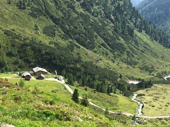 Blick auf die Schweinfurter Hütte