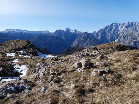 Die Kindlerbalfen 1957 m , beim Abstieg da durch.