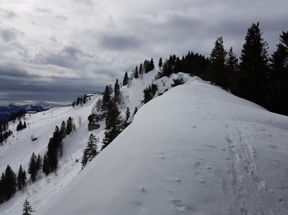 Ausgesetzter Grat, kurz vorm Gipfel
