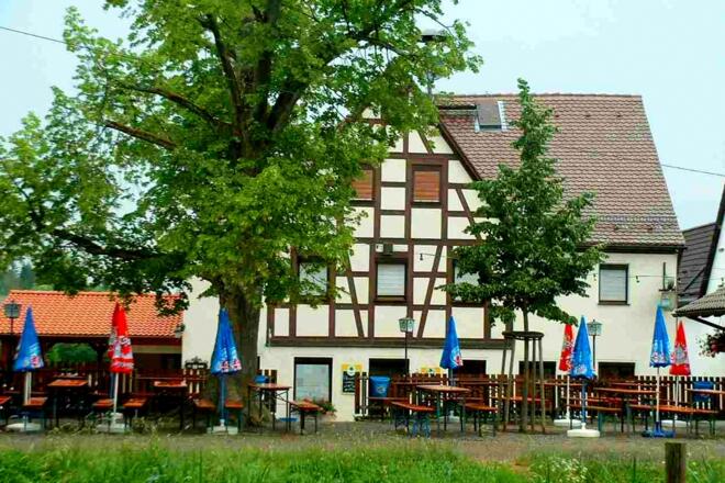 Gaststätte "Zum Ludwigskanal" in Schwarzenbach