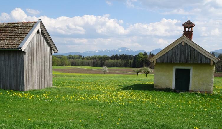 Blick von Reinthal hinüber zur Benediktenwand