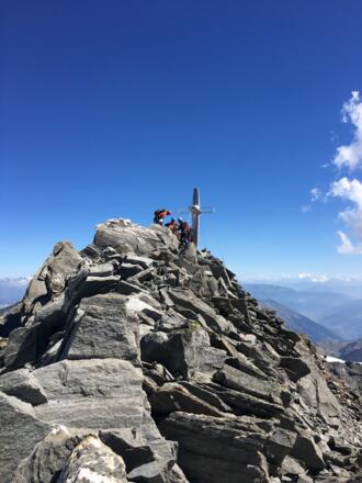 Zuckerhütl vom Ostgrat