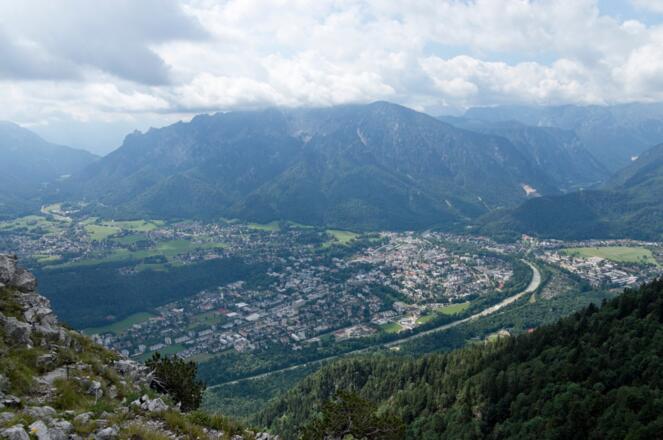 Gipfelblick vom Fuderheustein auf Bad Reichenhall