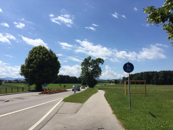Holzkirchen Richtung Großhartpenning