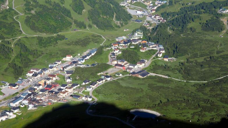 Tiefblick nach Obertauern 1738m