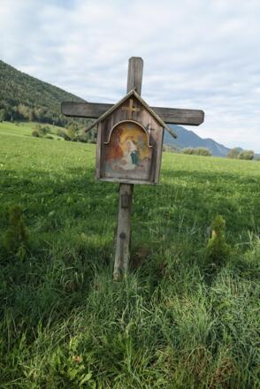 Das "Graßnerkreuz" am Ausgangspunkt.