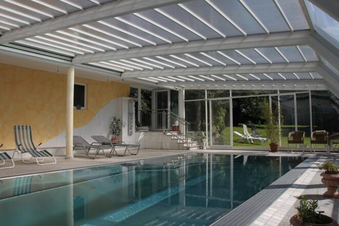 Entspannen am Pool...