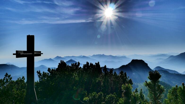 Gipfelkreuz auf dem Steilner Joch