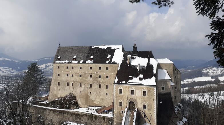 oberhalb Altpernstein 800m