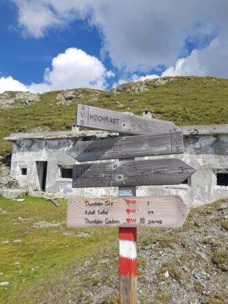 verfallene Finanzerhütte am Hochrast