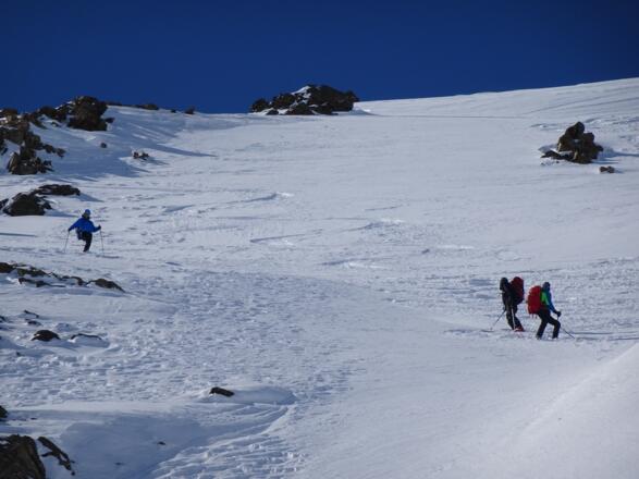 direkte Gipfelabfahrt Richtung Heidelbergescharte