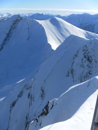 Gipfelblick ins Marislkar und zur Balonspitze