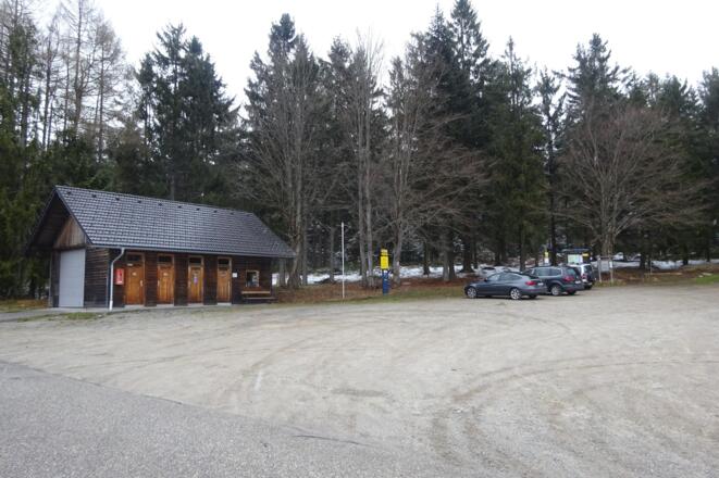 Start beim Parkplatz beim Gasthaus Panyhaus
