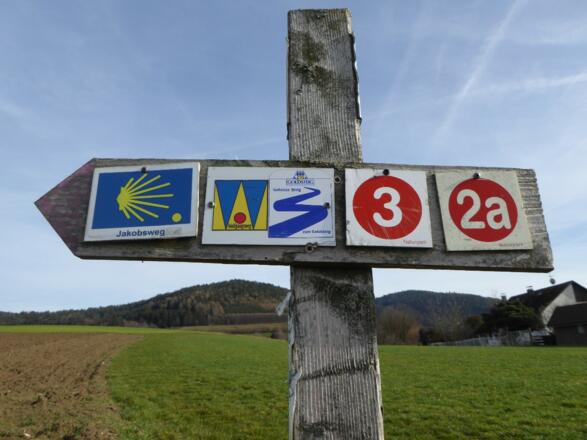 Goldsteigmarkierung "blau"