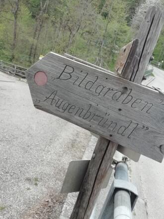 Wegweiser zum Augenbründl