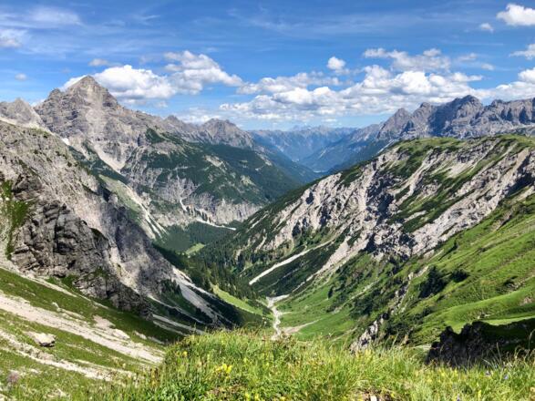 Blick vom Hornbachjoch Richtung Hinterhornbach