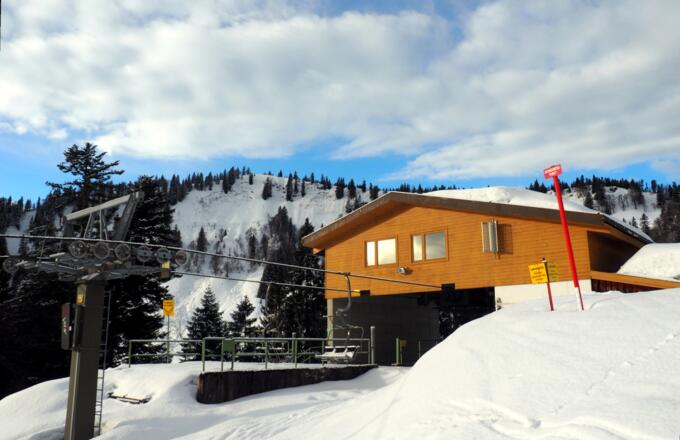 Bergstation 3-er Sessellift 1230m