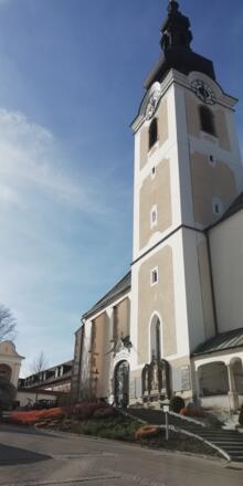 Start bei der Kirche
