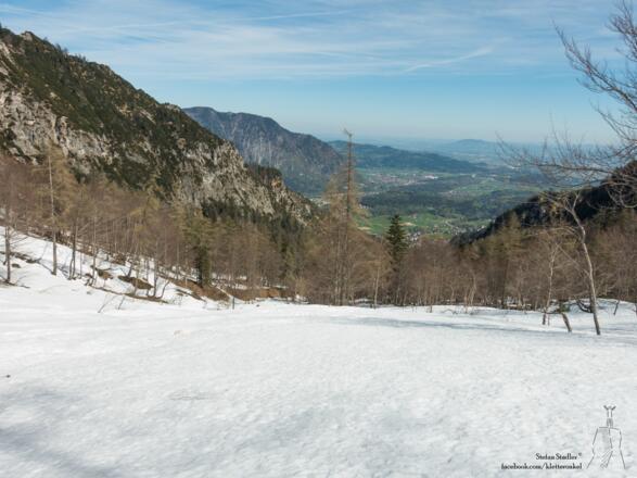 nach der Rinne ist auch noch schönes Skigelände