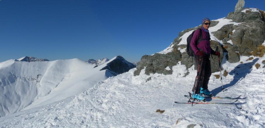 Kreuzhöhe und Marislwand von der Balonspitze