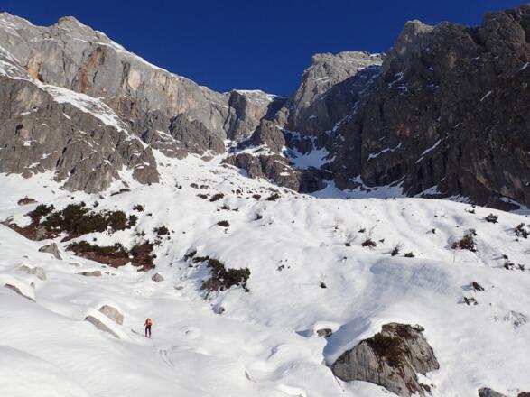 Es liegt noch wenig Schnee
