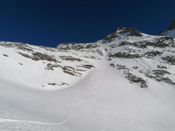 Flanke nach dem Kleinfleißkees. Nordseite Roter Mann
