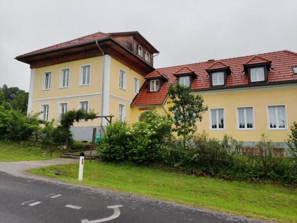 Stadl - ehemalige Volksschule - heute Seminarhaus