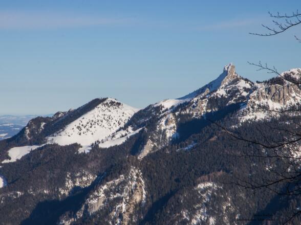 Ausblick auf den Sulten und die markante Kampenwand