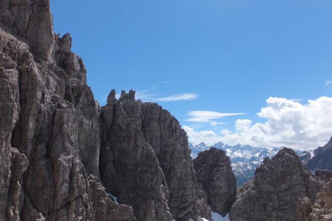 Blick auf die Bergkette zwischen Großem Rosszahn und Klupperkarkopf