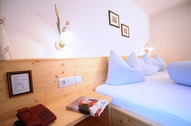 Schlafzimmer Pratinu
