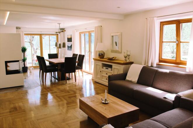 Ferienwohnung 3 Wohn- u. Esszimmer