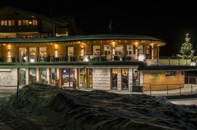 Hotel Birkenhöhe Nachts beleuchtet