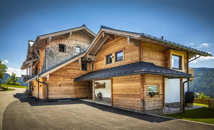Chalet mit Parkplatz