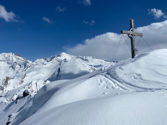 Der Roßgrubenkofel, ein unscheinbarer aber dennoch attraktiver Gipfel.