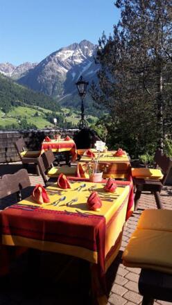 Abendessen im Sommer