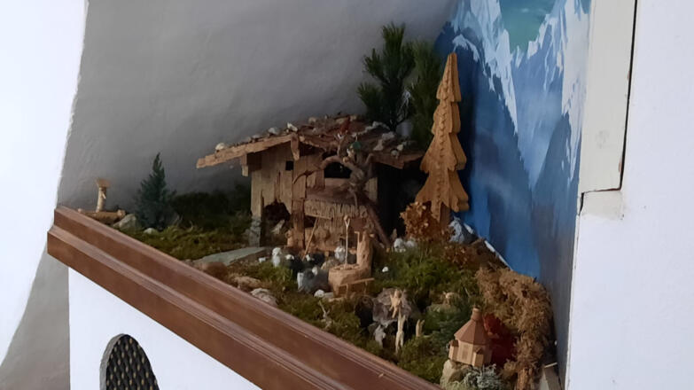 Krippe in der Kirche in Aufhausen