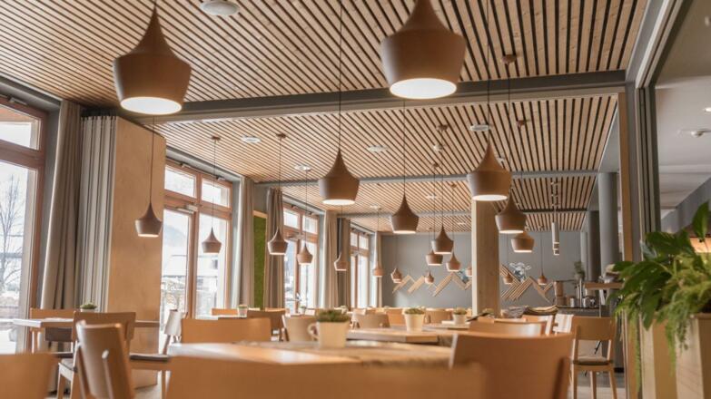 restaurantbereich-jufa-hotel-montafon-1440x810