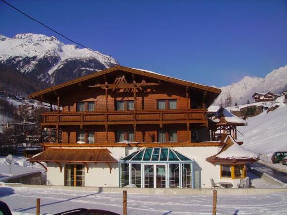Hausfoto Winter