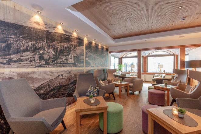 Lounge 2